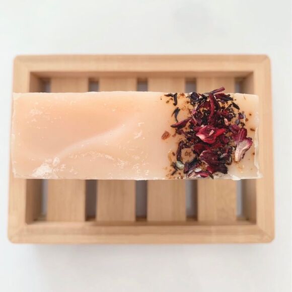 Two All Natural Hibiscus Tea French Red Clay Bar Soaps - Picture 3 of 4